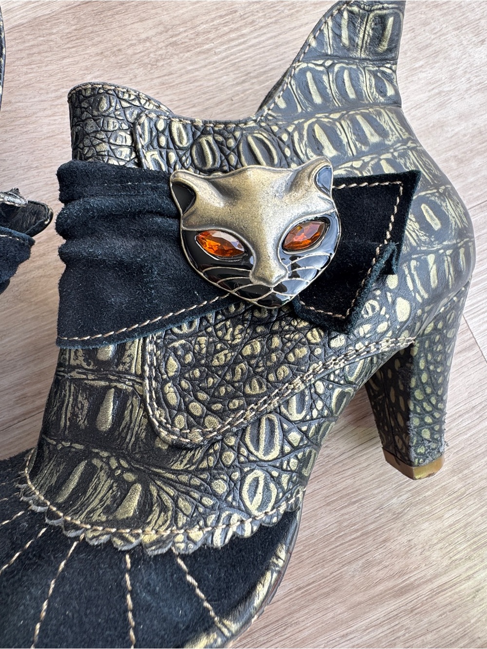 Irregular Choice Miaow Ankle Heeled Booties Black 38 WitchyCore Cat Lovers Witch - Picture 8 of 14